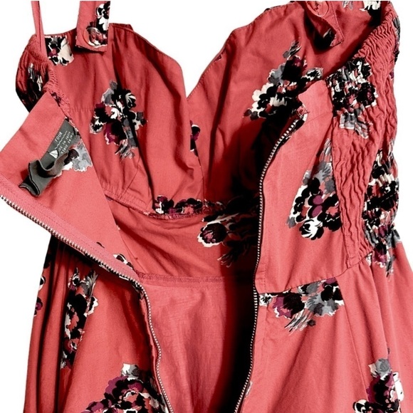 💗Anthropologie Girl From Savoy Akebono Floral Halter Strapless Dress Size 4 - Picture 8 of 13